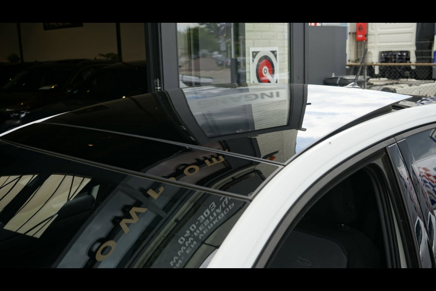 Volkswagen Taigo R-Line 1.0 TSI Black Style AUTOMAAT-ACC-CAMERA-CARPLAY-CLIMA-IQ LIGHT-PANORAMA-VIRTUEEL