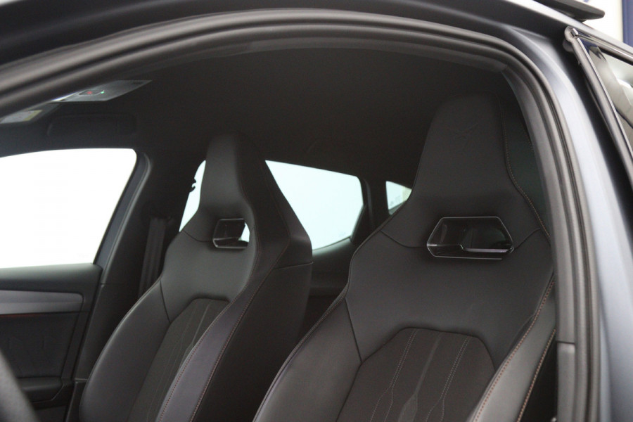 CUPRA Leon 1.4 e-Hybrid VZ 245 PK Performance, Matte Grijs, Winterpakket, DCC, Adap. Cruise Control