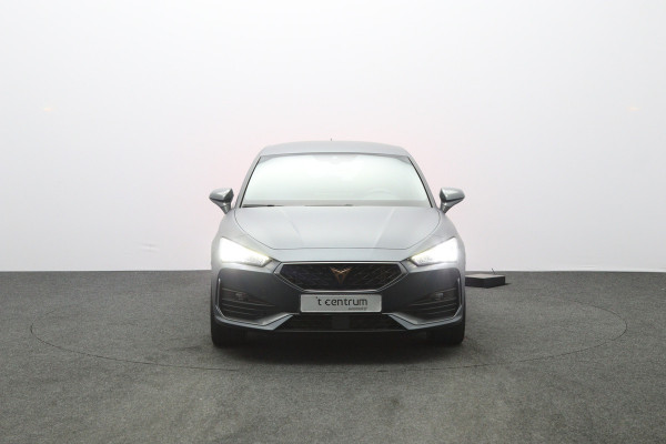CUPRA Leon 1.4 e-Hybrid VZ 245 PK Performance, Matte Grijs, Winterpakket, DCC, Adap. Cruise Control
