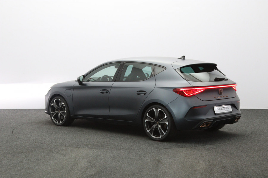 CUPRA Leon 1.4 e-Hybrid VZ 245 PK Performance, Matte Grijs, Winterpakket, DCC, Adap. Cruise Control
