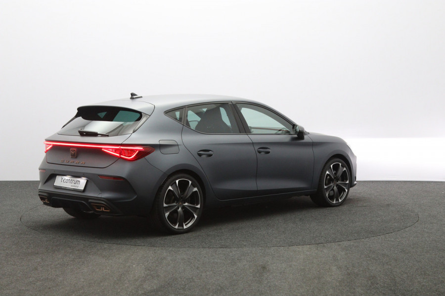 CUPRA Leon 1.4 e-Hybrid VZ 245 PK Performance, Matte Grijs, Winterpakket, DCC, Adap. Cruise Control