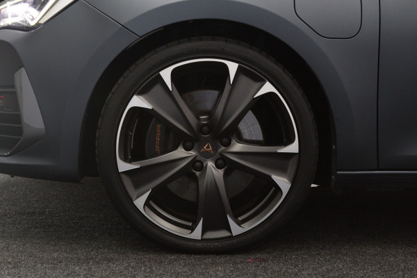 CUPRA Leon 1.4 e-Hybrid VZ 245 PK Performance, Matte Grijs, Winterpakket, DCC, Adap. Cruise Control