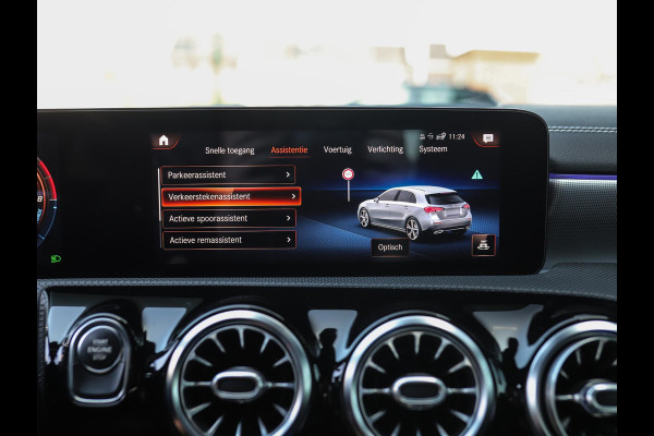 Mercedes-Benz A-Klasse 250 e Business Solution AMG Limited | Stoelverw. | PDC | LED