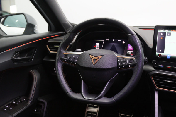 CUPRA Formentor 1.4 e-Hybrid VZ 245 PK Copper Edition PHEV, Panoramadak, Leder, Memory, Trekhaak, Winterpakket, Carplay, Camera