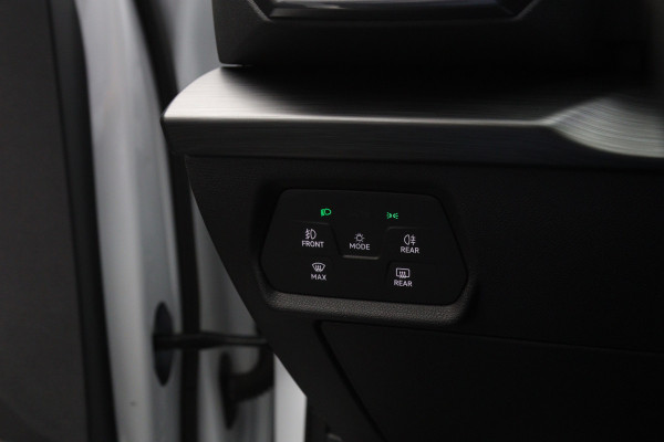 CUPRA Formentor 1.4 e-Hybrid VZ 245 PK Copper Edition PHEV, Panoramadak, Leder, Memory, Trekhaak, Winterpakket, Carplay, Camera