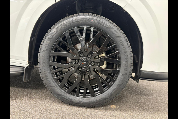 Ford Transit Custom 300 2.0 TDCI L2H1 EC Sport Nieuw Model Automaat Airco Cruise Navi Parkeersensoren Camera Carplay Trekhaak