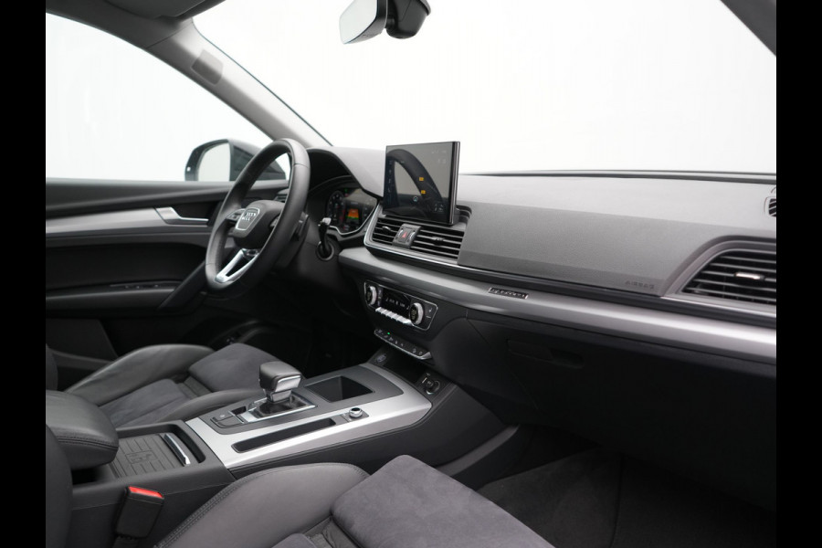 Audi Q5 55 TFSI e S Line PHEV 367pk Dealer O.H. | Alcantara Sportstoelen Massage & Verwarmd | 360 Camera | Bang & Olufsen Audio | Keyless | Navigatie | Virtual | DAB | Cruise Control | Plug In Hybrid |