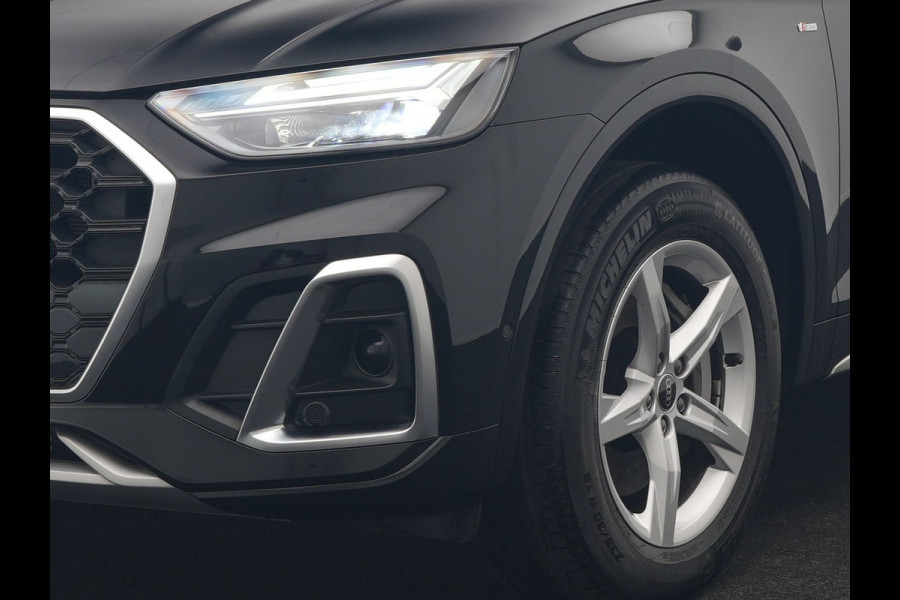 Audi Q5 55 TFSI e S Line PHEV 367pk Dealer O.H. | Alcantara Sportstoelen Massage & Verwarmd | 360 Camera | Bang & Olufsen Audio | Keyless | Navigatie | Virtual | DAB | Cruise Control | Plug In Hybrid |
