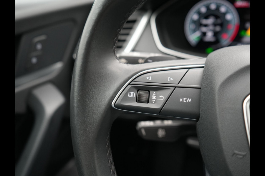 Audi Q5 55 TFSI e S Line PHEV 367pk Dealer O.H. | Alcantara Sportstoelen Massage & Verwarmd | 360 Camera | Bang & Olufsen Audio | Keyless | Navigatie | Virtual | DAB | Cruise Control | Plug In Hybrid |