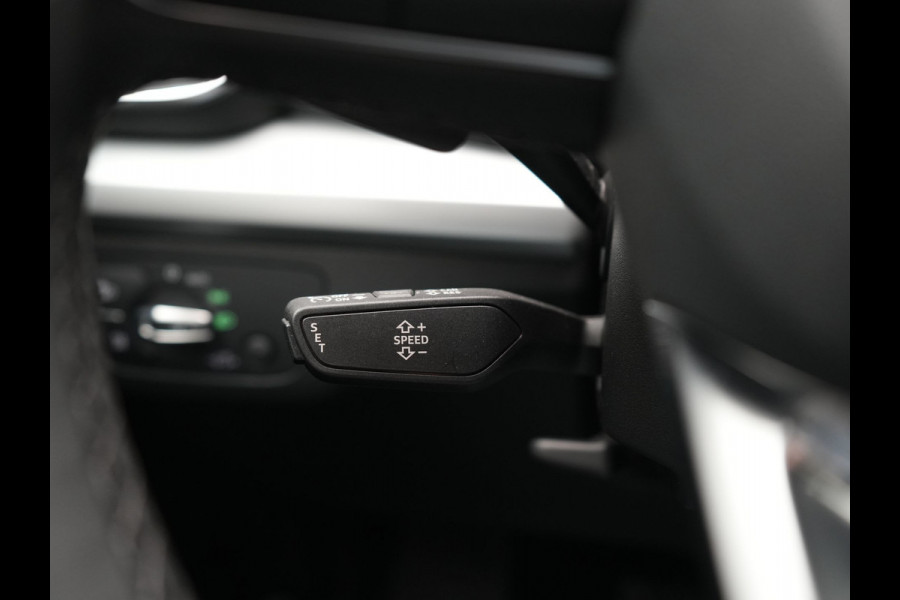 Audi Q5 55 TFSI e S Line PHEV 367pk Dealer O.H. | Alcantara Sportstoelen Massage & Verwarmd | 360 Camera | Bang & Olufsen Audio | Keyless | Navigatie | Virtual | DAB | Cruise Control | Plug In Hybrid |