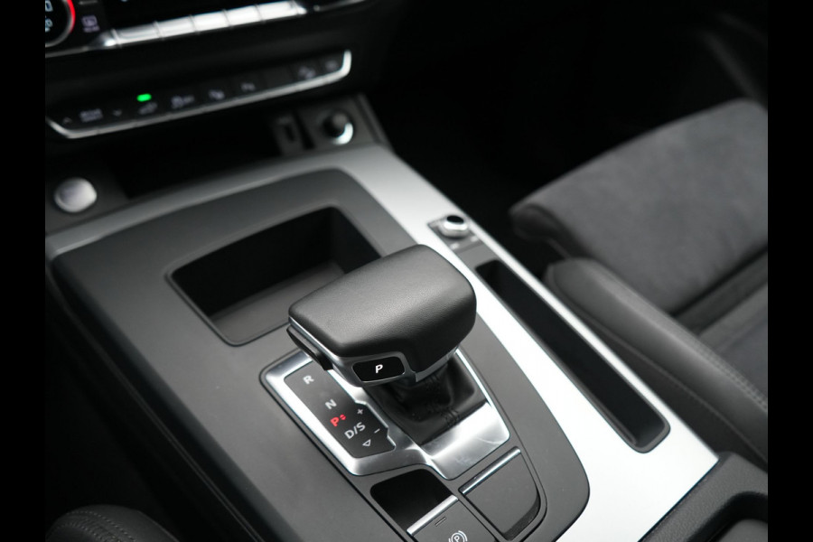 Audi Q5 55 TFSI e S Line PHEV 367pk Dealer O.H. | Alcantara Sportstoelen Massage & Verwarmd | 360 Camera | Bang & Olufsen Audio | Keyless | Navigatie | Virtual | DAB | Cruise Control | Plug In Hybrid |
