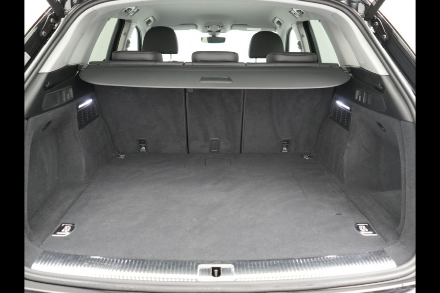 Audi Q5 55 TFSI e S Line PHEV 367pk Dealer O.H. | Alcantara Sportstoelen Massage & Verwarmd | 360 Camera | Bang & Olufsen Audio | Keyless | Navigatie | Virtual | DAB | Cruise Control | Plug In Hybrid |
