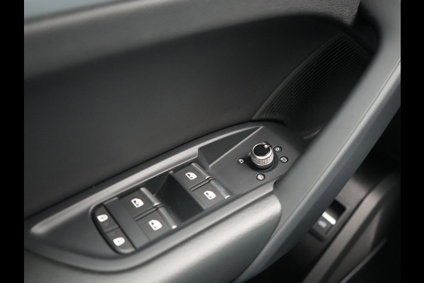 Audi Q5 55 TFSI e S Line PHEV 367pk Dealer O.H. | Alcantara Sportstoelen Massage & Verwarmd | 360 Camera | Bang & Olufsen Audio | Keyless | Navigatie | Virtual | DAB | Cruise Control | Plug In Hybrid |