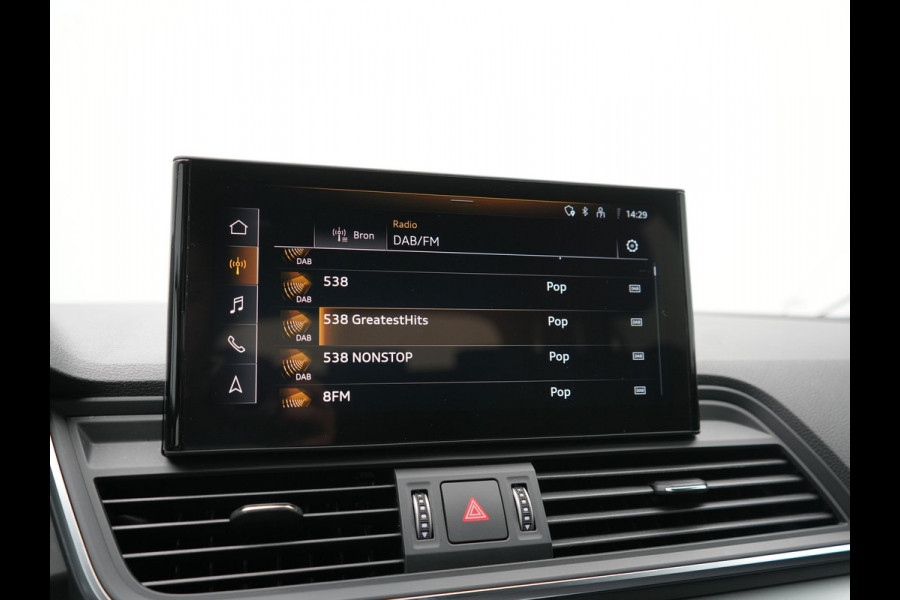 Audi Q5 55 TFSI e S Line PHEV 367pk Dealer O.H. | Alcantara Sportstoelen Massage & Verwarmd | 360 Camera | Bang & Olufsen Audio | Keyless | Navigatie | Virtual | DAB | Cruise Control | Plug In Hybrid |