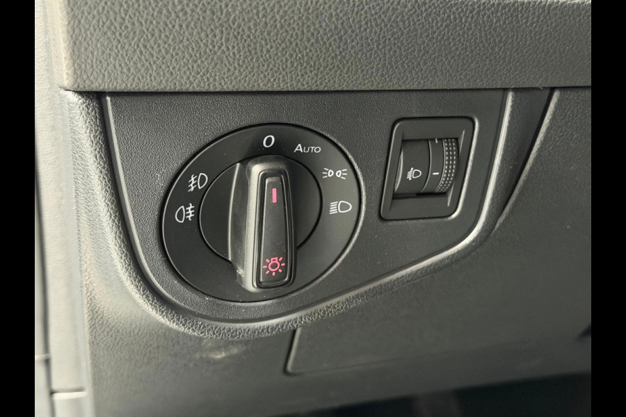 Volkswagen Polo 1.0 TSI Highline Business R Navi, Carplay, Cruise Control