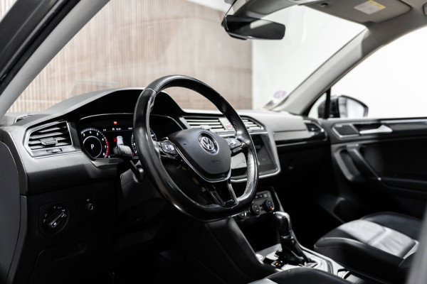 Volkswagen Tiguan Allspace 1.4 TSI Highline 7p. DSG LEDER 360 CAMERA NAVI PANO