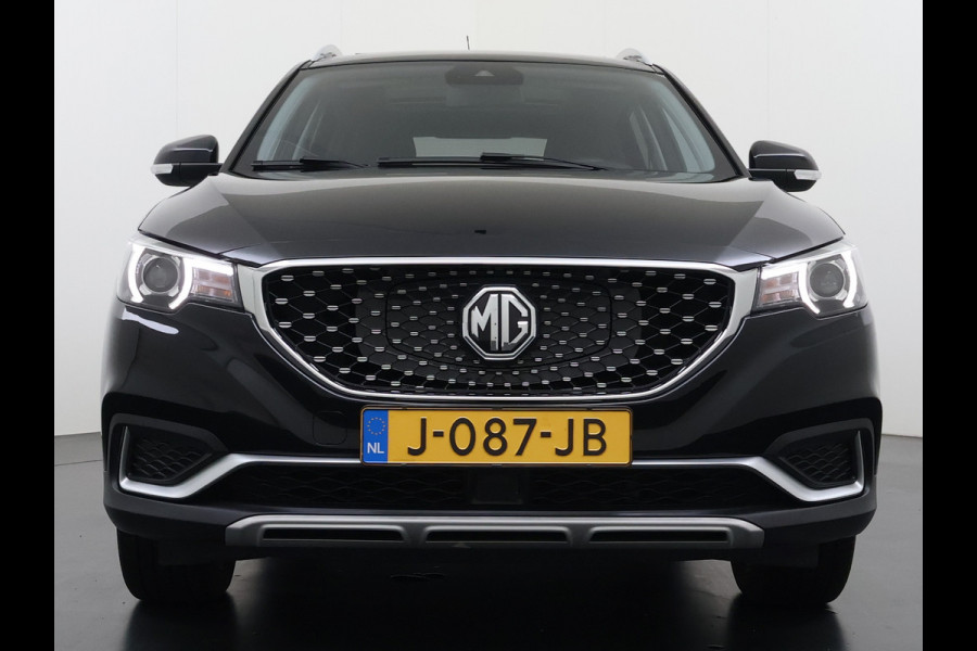 MG Mg Zs EV Luxury 45kWh SOH 92% Panorama-Schuifdak Leder+Verwrmd Trekhaak Adap.Cruise Camera Navi Apple Carplay Android Auto Elek.Stoel  Airco Privacy Glas Isofix DAB Lmv 17" Keyless 1e Eigenaar Dealeronderhouden