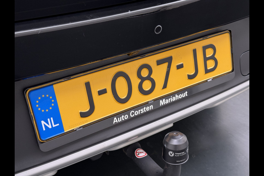 MG Mg Zs EV Luxury 45kWh SOH 92% Panorama-Schuifdak Leder+Verwrmd Trekhaak Adap.Cruise Camera Navi Apple Carplay Android Auto Elek.Stoel  Airco Privacy Glas Isofix DAB Lmv 17" Keyless 1e Eigenaar Dealeronderhouden