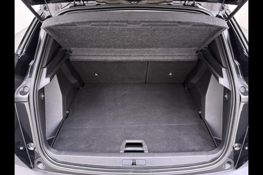 Peugeot e-2008 EV Blue Allure 50kWh SOH 95% 3D-Navi 360°Camera Apple Carplay Android Auto Ecc Cruise Control Regen-Lichtsensor Privacy Glas Lmv Led Isofix Bluetooth Lane Assist USB Origineel Nederlandse Auto