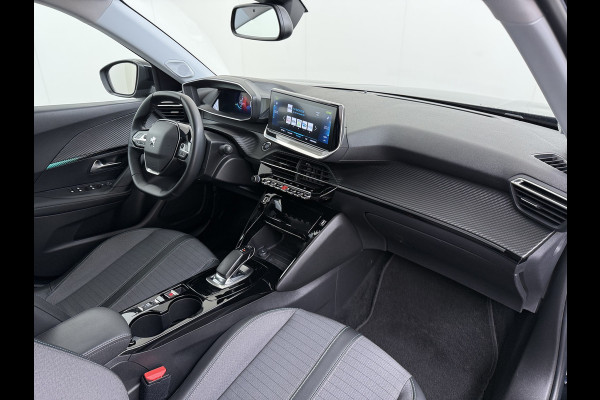 Peugeot e-2008 EV Blue Allure 50kWh SOH 95% 3D-Navi 360°Camera Apple Carplay Android Auto Ecc Cruise Control Regen-Lichtsensor Privacy Glas Lmv Led Isofix Bluetooth Lane Assist USB Origineel Nederlandse Auto