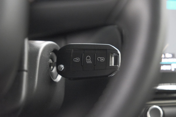 Citroën C3 PureTech 110 EAT6 Business | Camera | Allseason Banden | Dodehoekdetectie | Apple Carplay