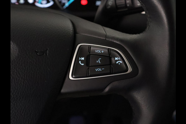 Ford EcoSport 1.0 EcoBoost Trend Essential | Trekhaak | Stuur-& Stoelverwarming | Navigatie | Camera |