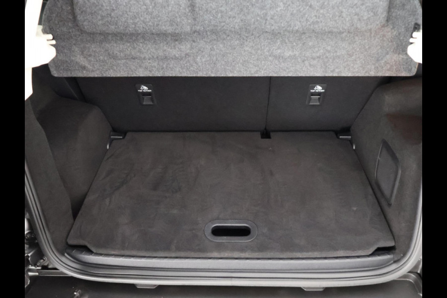 Ford EcoSport 1.0 EcoBoost Trend Essential | Trekhaak | Stuur-& Stoelverwarming | Navigatie | Camera |
