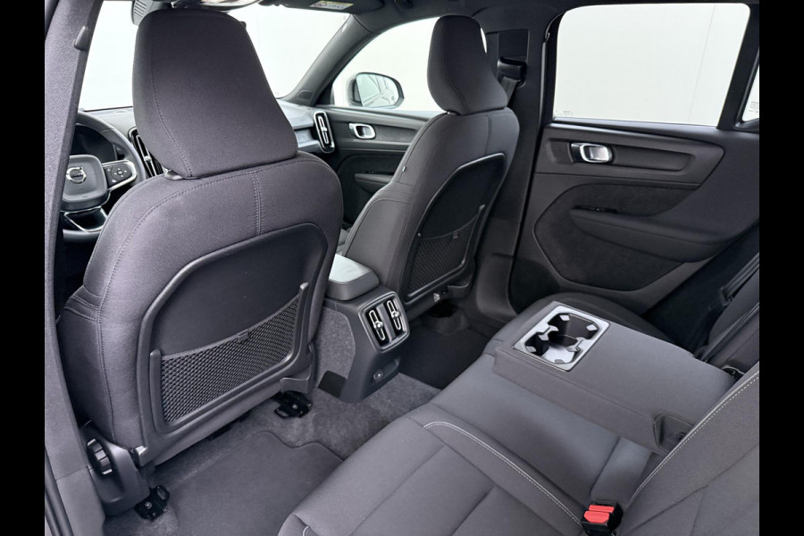 Volvo XC40 Recharge Core | SOH 97% | ACHTERUITRIJCAMERA | STOEL & STUUR VERWARMING | 12 MND BOVAG GARANTIE