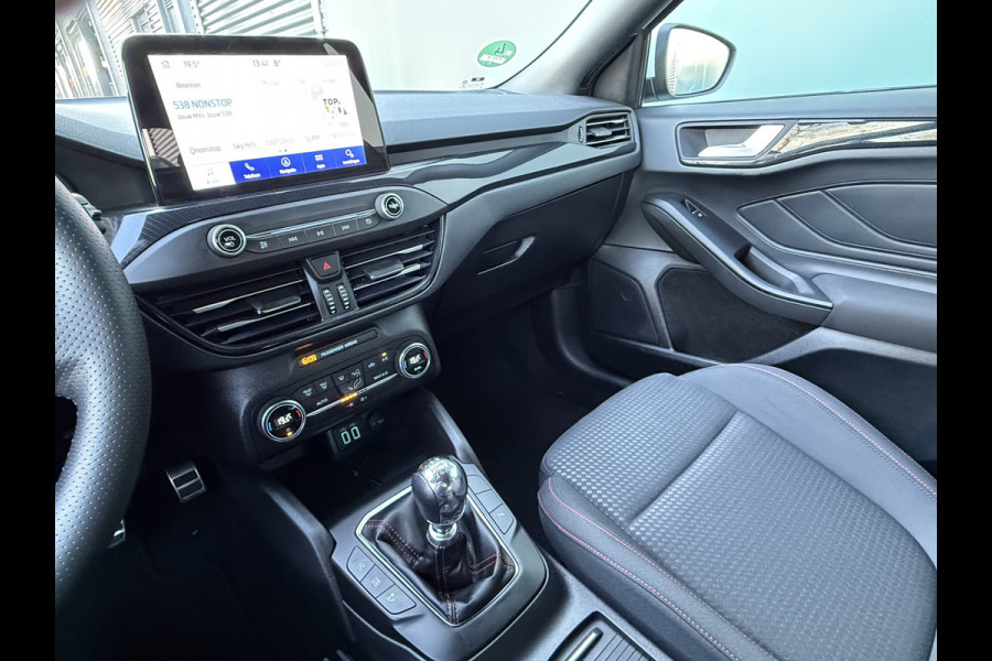 Ford FOCUS Wagon BWJ 2021 | 1.0T 126PK Hybrid ST Line Business | CAMERA | SPORTSTOELEN | CARPLAY | NAVI | CLIMA | PDC | 17'' LMV |