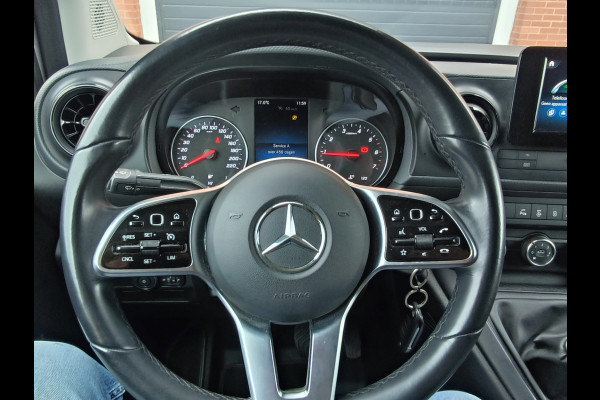 Mercedes-Benz Citan 110 L1 Pro 3 zits, apple/android BENZINE !!!! Rijklaar + 6 maanden Bovag-garantie Henk Jongen Auto's in Helmond,  al 50 jaar service zoals 't hoort!