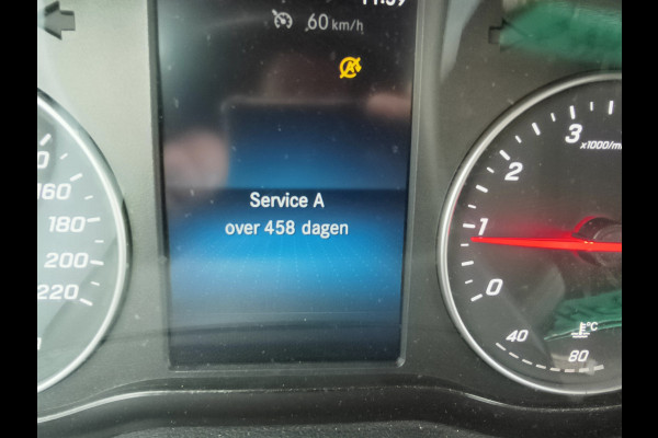 Mercedes-Benz Citan 110 L1 Pro 3 zits, apple/android BENZINE !!!! Rijklaar + 6 maanden Bovag-garantie Henk Jongen Auto's in Helmond,  al 50 jaar service zoals 't hoort!