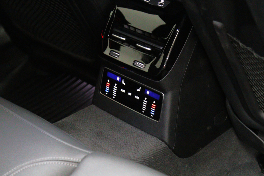 Audi A6 Avant 2.0 e-hybrid Quattro 300 PK S-Line Edition PHEV, Trekhaak, Lederen Sportstoelen, 21" LM, Adap. Cruise Control