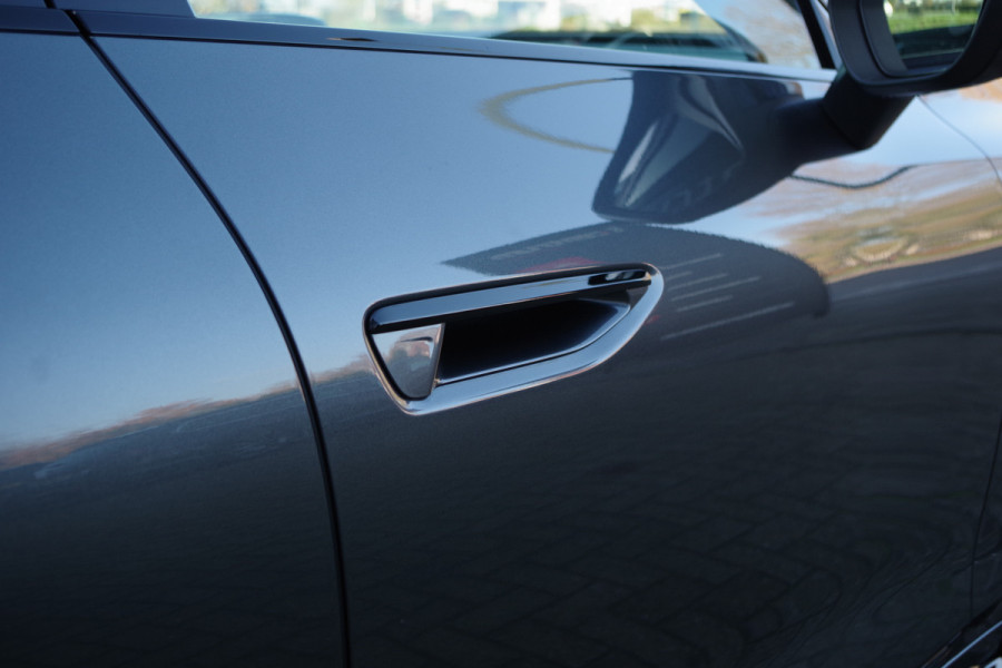 Audi A6 Avant 2.0 e-hybrid Quattro 300 PK S-Line Edition PHEV, Trekhaak, Lederen Sportstoelen, 21" LM, Adap. Cruise Control