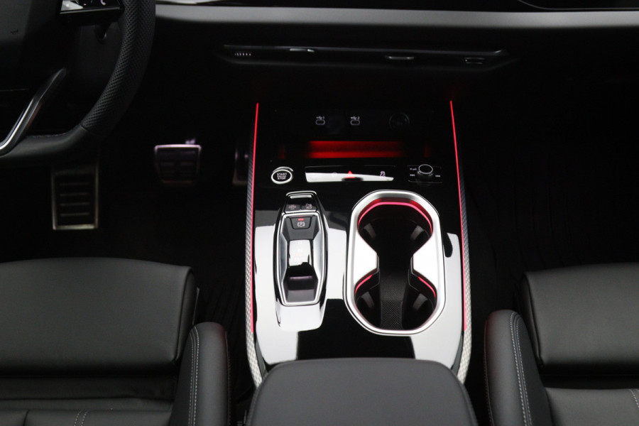 Audi A6 Avant 2.0 e-hybrid Quattro 300 PK S-Line Edition PHEV, Trekhaak, Lederen Sportstoelen, 21" LM, Adap. Cruise Control