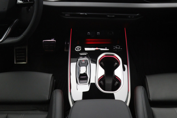 Audi A6 Avant 2.0 e-hybrid Quattro 300 PK S-Line Edition PHEV, Trekhaak, Lederen Sportstoelen, 21" LM, Adap. Cruise Control