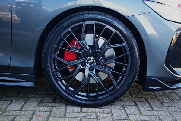 Audi A6 Avant 2.0 e-hybrid Quattro 300 PK S-Line Edition PHEV, Trekhaak, Lederen Sportstoelen, 21" LM, Adap. Cruise Control