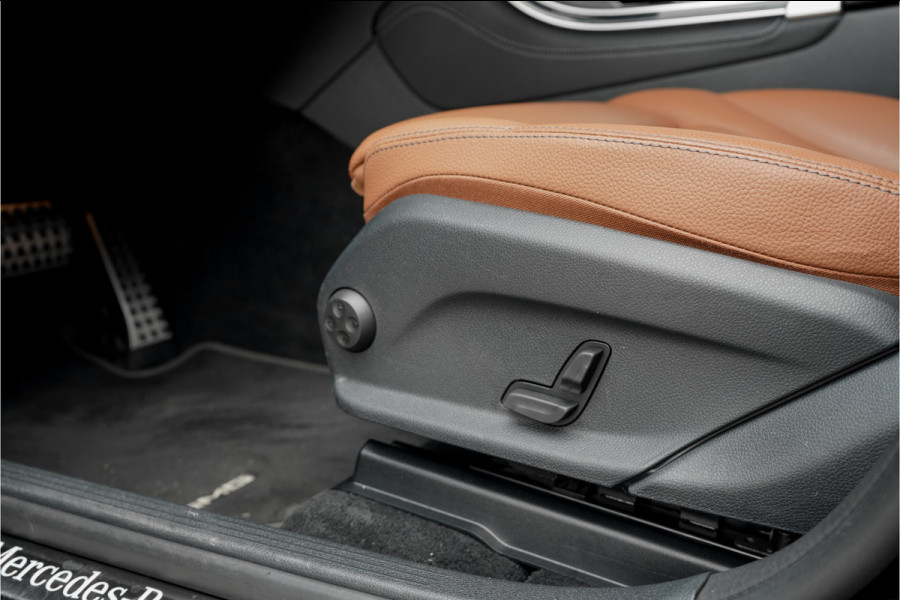 Mercedes-Benz GLC 200 Premium+ AMG Pano Night Burmester Trekhaak Widescreen
