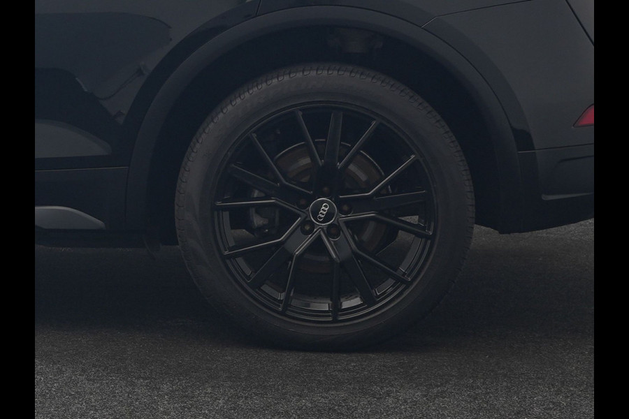 Audi Q5 50 TFSI e Advanced edition PHEV 300pk Dealer O.H | Trekhaak Af Fabriek | Head Up | Apple Carplay | Lederen Sportstoelen Verwarmd | Cruise Control | Virtual | Navigatie | DAB | 19"L.M | Plug In Hybrid |