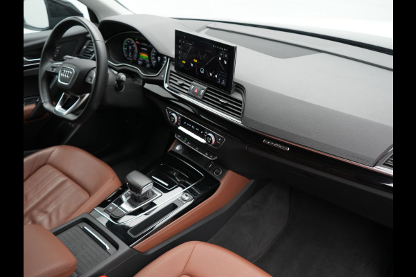 Audi Q5 50 TFSI e Advanced edition PHEV 300pk Dealer O.H | Trekhaak Af Fabriek | Head Up | Apple Carplay | Lederen Sportstoelen Verwarmd | Cruise Control | Virtual | Navigatie | DAB | 19"L.M | Plug In Hybrid |
