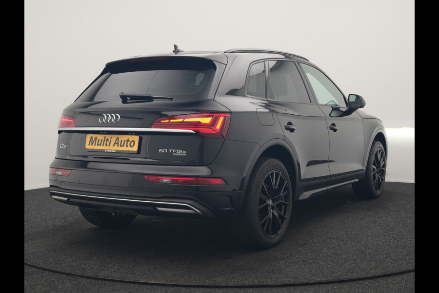 Audi Q5 50 TFSI e Advanced edition PHEV 300pk Dealer O.H | Trekhaak Af Fabriek | Head Up | Apple Carplay | Lederen Sportstoelen Verwarmd | Cruise Control | Virtual | Navigatie | DAB | 19"L.M | Plug In Hybrid |