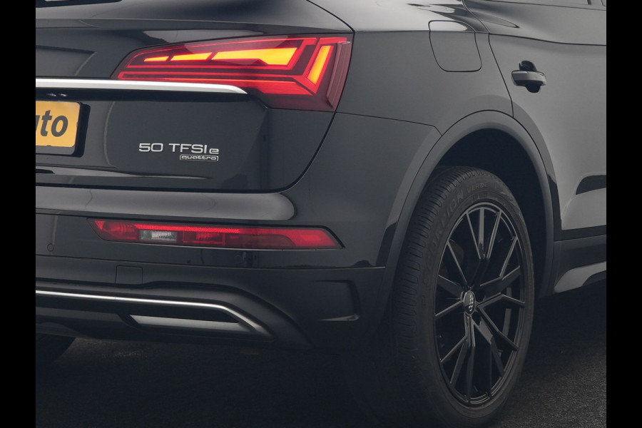 Audi Q5 50 TFSI e Advanced edition PHEV 300pk Dealer O.H | Trekhaak Af Fabriek | Head Up | Apple Carplay | Lederen Sportstoelen Verwarmd | Cruise Control | Virtual | Navigatie | DAB | 19"L.M | Plug In Hybrid |