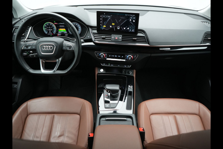 Audi Q5 50 TFSI e Advanced edition PHEV 300pk Dealer O.H | Trekhaak Af Fabriek | Head Up | Apple Carplay | Lederen Sportstoelen Verwarmd | Cruise Control | Virtual | Navigatie | DAB | 19"L.M | Plug In Hybrid |