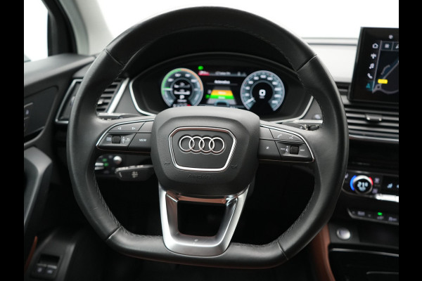 Audi Q5 50 TFSI e Advanced edition PHEV 300pk Dealer O.H | Trekhaak Af Fabriek | Head Up | Apple Carplay | Lederen Sportstoelen Verwarmd | Cruise Control | Virtual | Navigatie | DAB | 19"L.M | Plug In Hybrid |