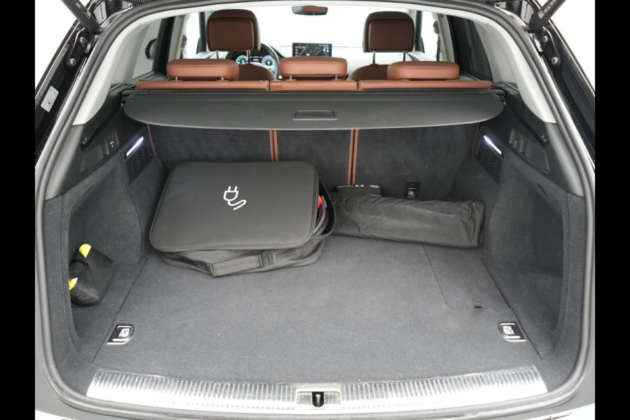 Audi Q5 50 TFSI e Advanced edition PHEV 300pk Dealer O.H | Trekhaak Af Fabriek | Head Up | Apple Carplay | Lederen Sportstoelen Verwarmd | Cruise Control | Virtual | Navigatie | DAB | 19"L.M | Plug In Hybrid |