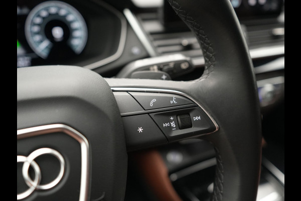 Audi Q5 50 TFSI e Advanced edition PHEV 300pk Dealer O.H | Trekhaak Af Fabriek | Head Up | Apple Carplay | Lederen Sportstoelen Verwarmd | Cruise Control | Virtual | Navigatie | DAB | 19"L.M | Plug In Hybrid |