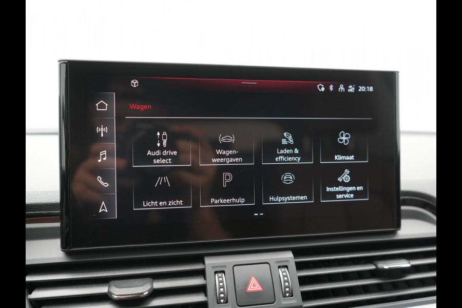 Audi Q5 50 TFSI e Advanced edition PHEV 300pk Dealer O.H | Trekhaak Af Fabriek | Head Up | Apple Carplay | Lederen Sportstoelen Verwarmd | Cruise Control | Virtual | Navigatie | DAB | 19"L.M | Plug In Hybrid |