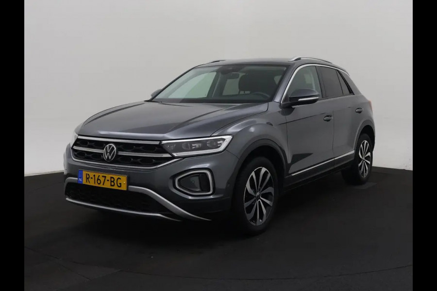 Volkswagen T-Roc 1.0 TSI Style Xenon Alcantara Virtual cockpit Navi Camera Trekhaak Bj:2022
