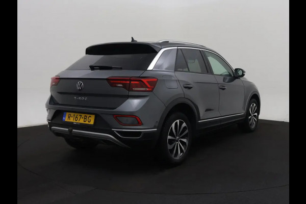 Volkswagen T-Roc 1.0 TSI Style Xenon Alcantara Virtual cockpit Navi Camera Trekhaak Bj:2022