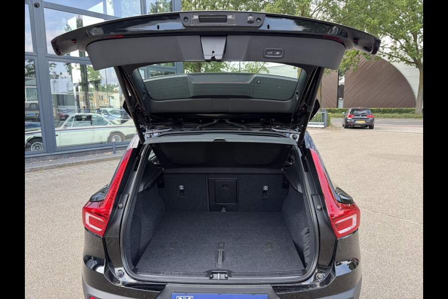 Volvo XC40 Single Motor Plus 69 kWh SOH 95% |STOEL + STUURVERWARMING| ADAPTIEVE CRUISE| DODE HOEK SENSOR| ELEKTRISCHE ACHTERKLEP