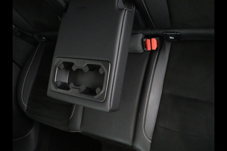 Volvo XC40 Recharge Twin Pro | SOH 93.6% | Panoramadak | Harman/Kardon | 360 camera | Carplay | Climate control | Memory | Half Leder | Stuur/stoelverwarming